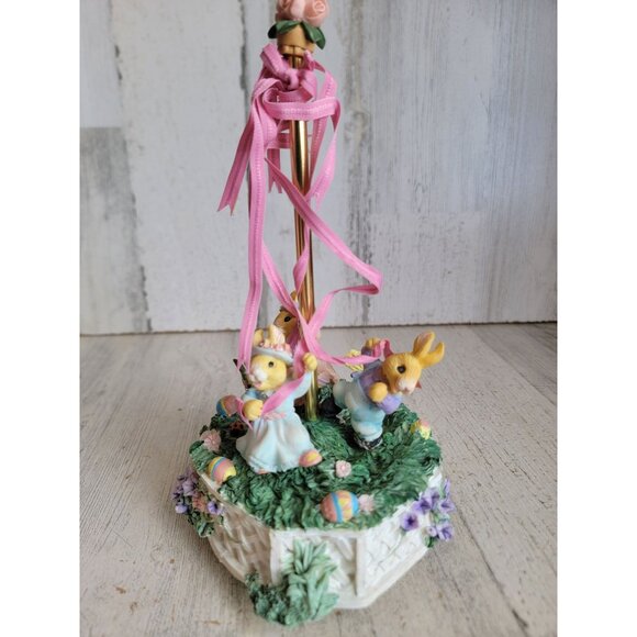 Vintage Maple Easter Bunny wind up music box unique spring rabbit - Picture 9 of 10